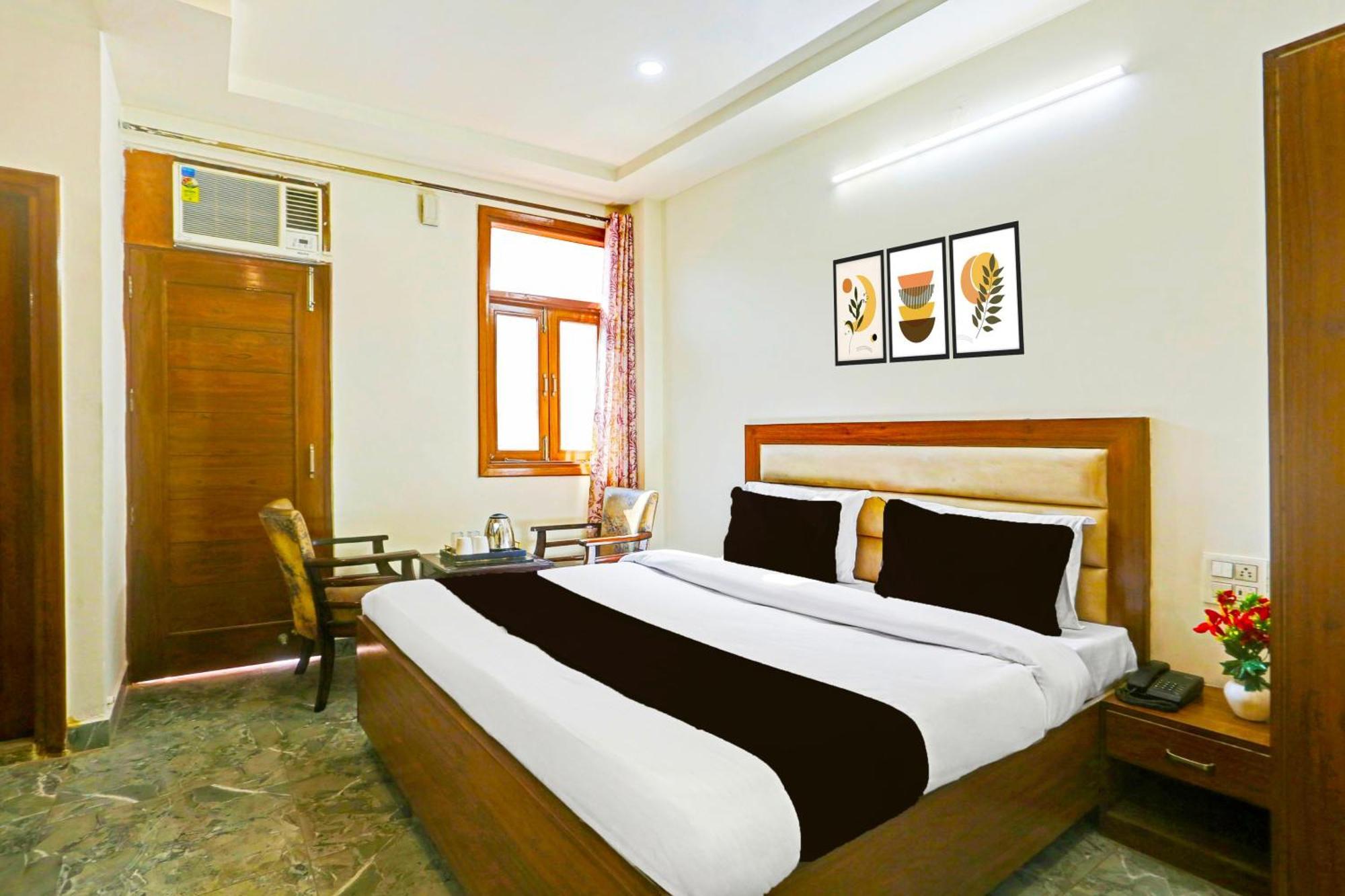 Super Hotel O Sector 45 Formerly Manyavar Chandīgarh Екстериор снимка