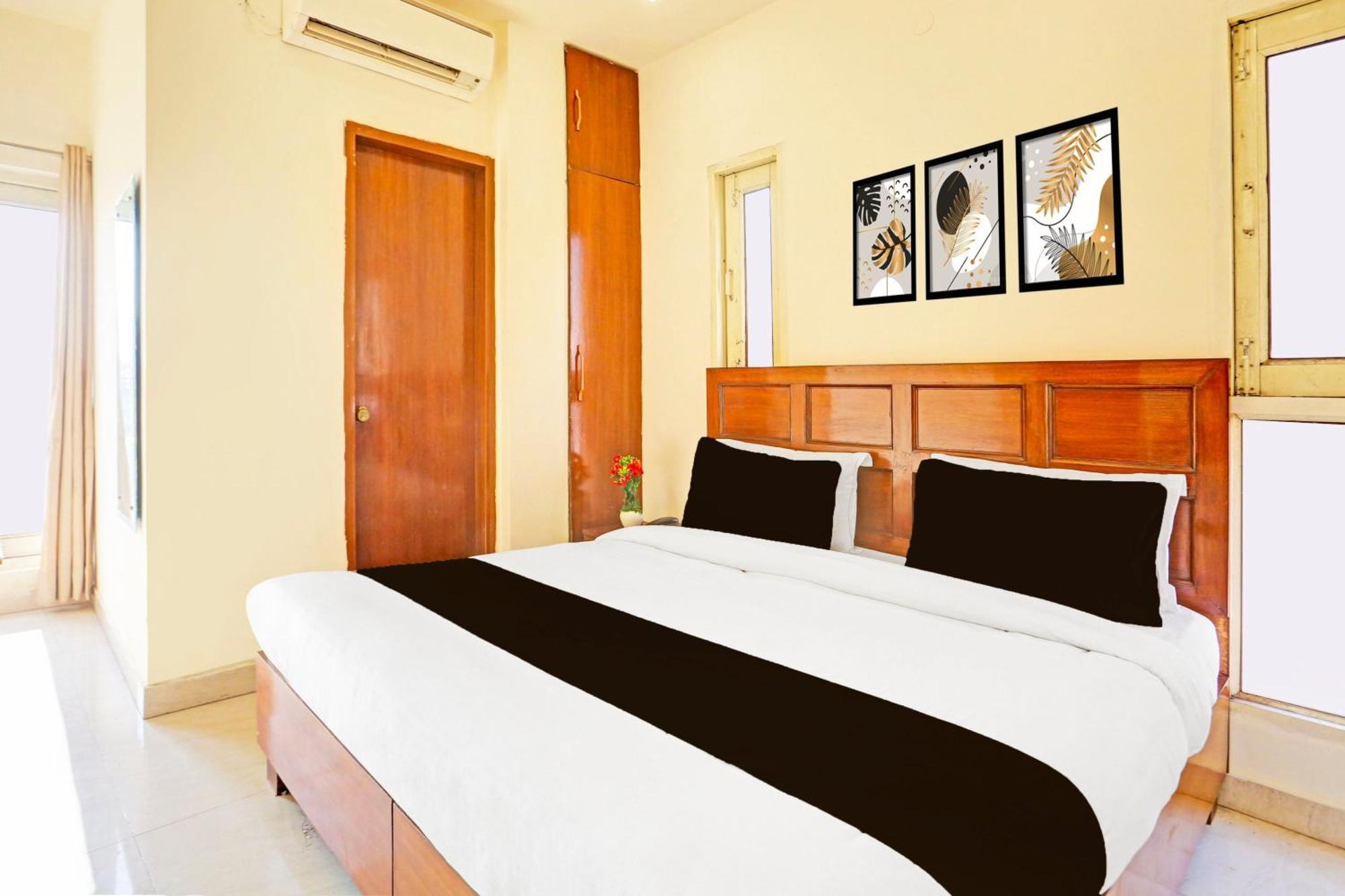 Super Hotel O Sector 45 Formerly Manyavar Chandīgarh Екстериор снимка