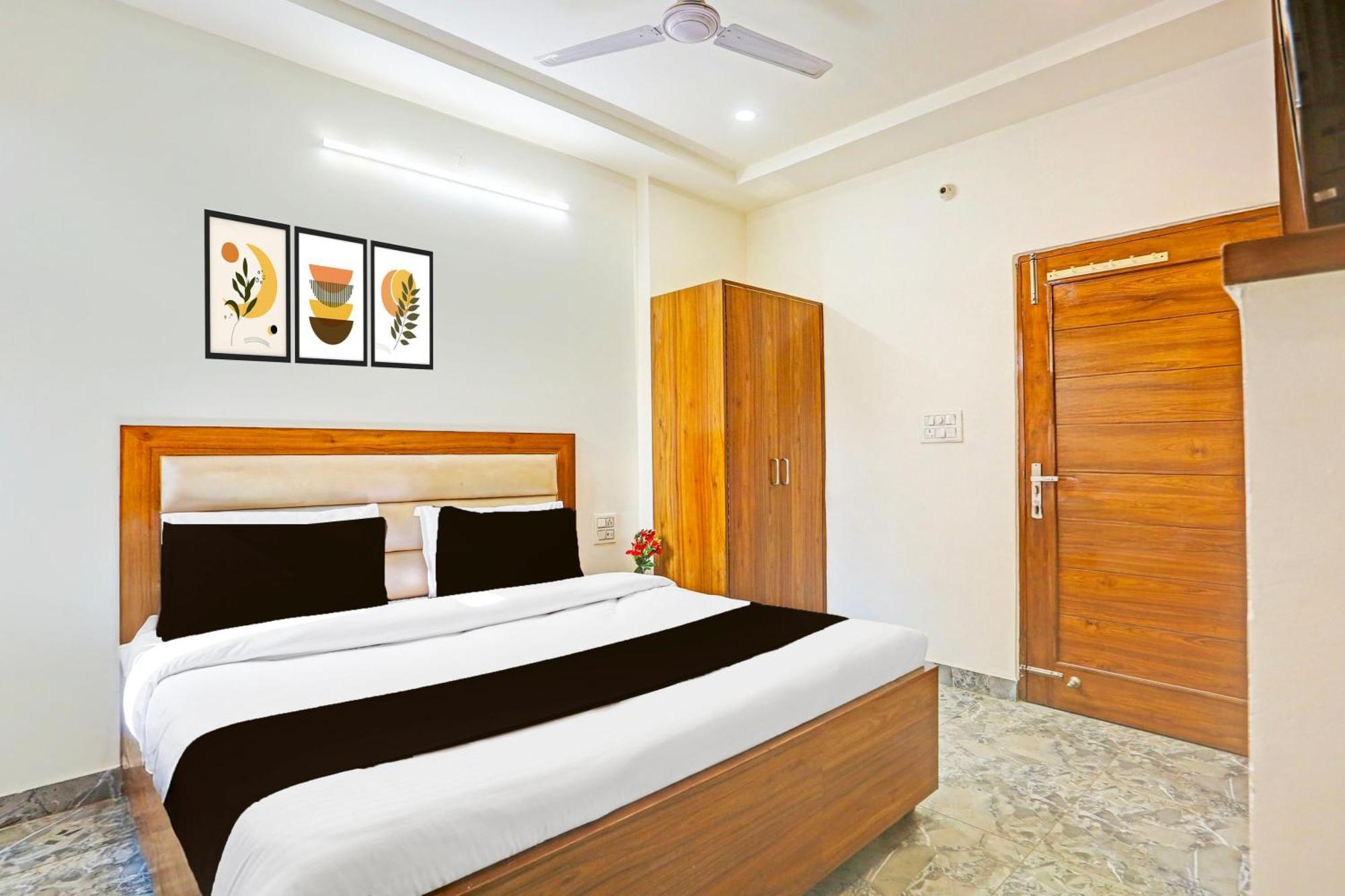 Super Hotel O Sector 45 Formerly Manyavar Chandīgarh Екстериор снимка